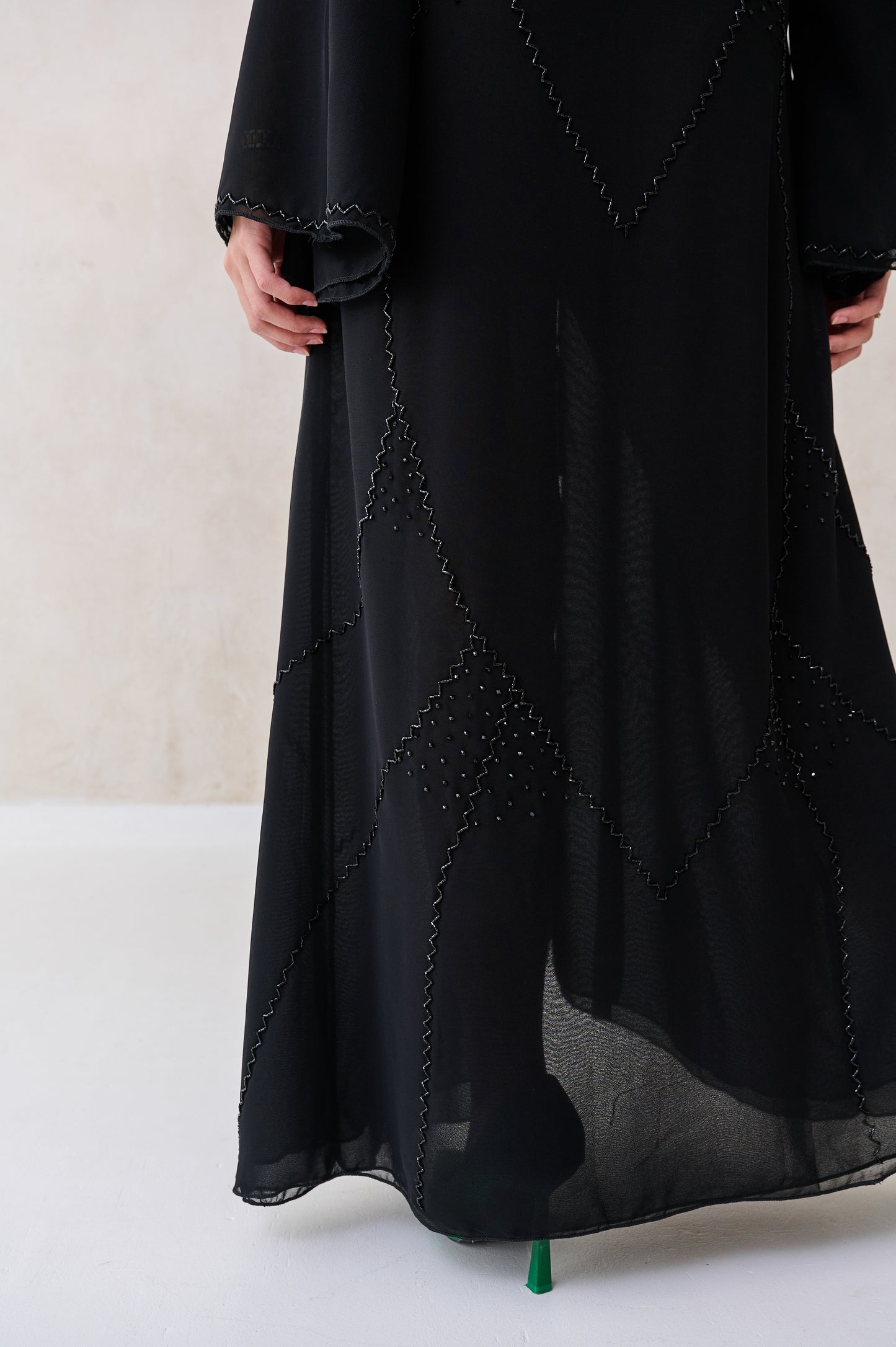 Abaya Mona