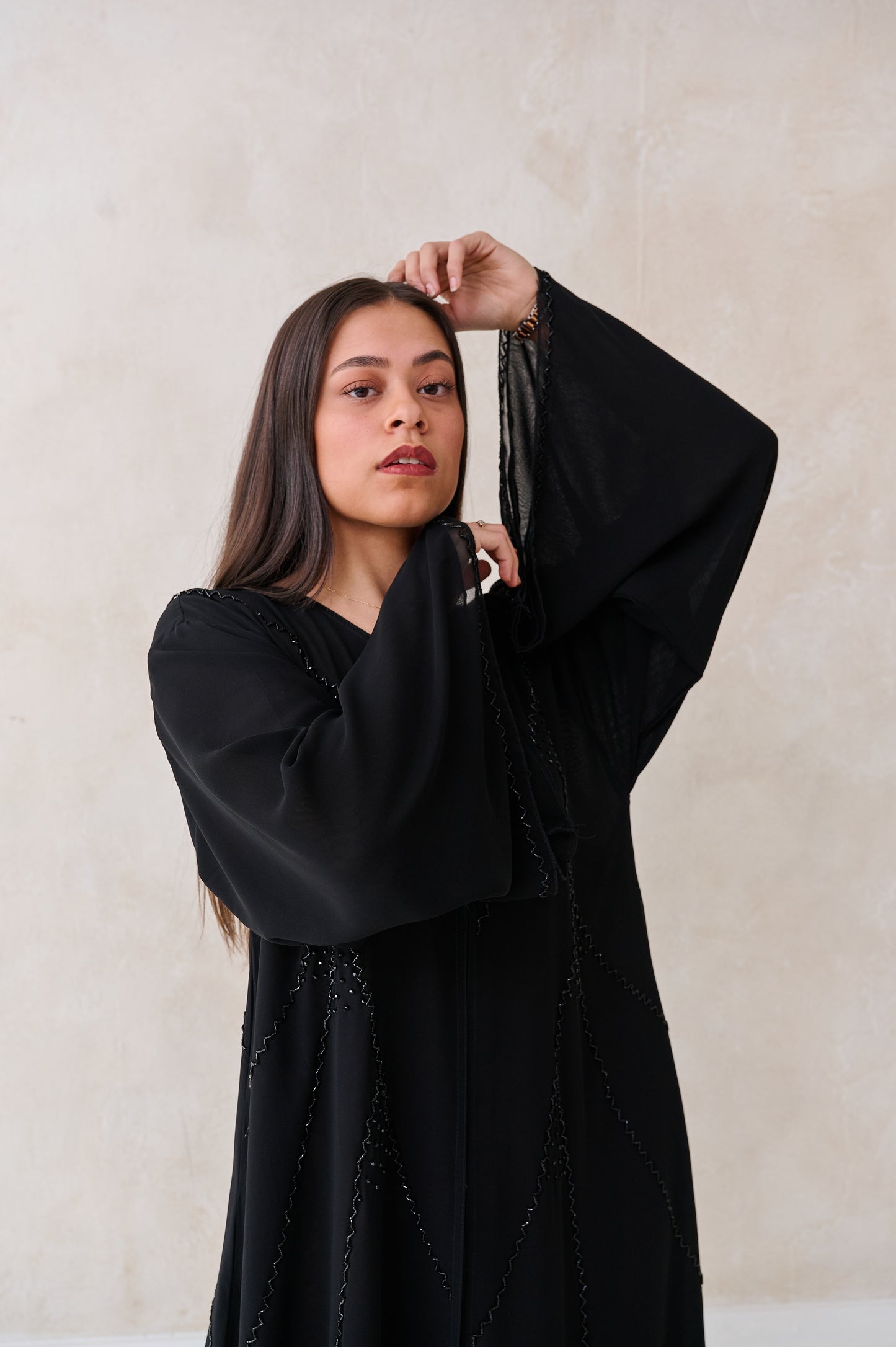Abaya Mona