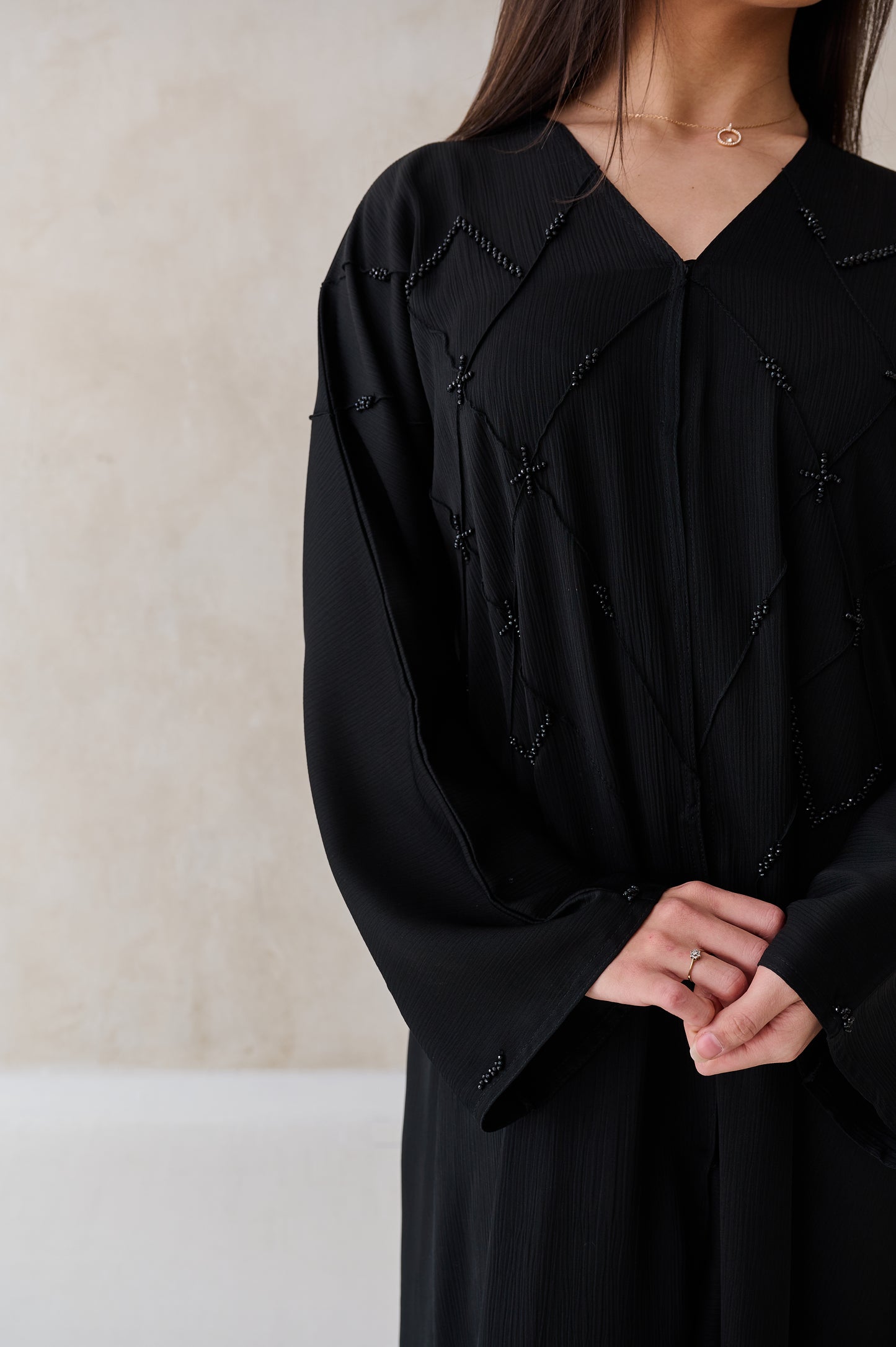 Abaya Lina